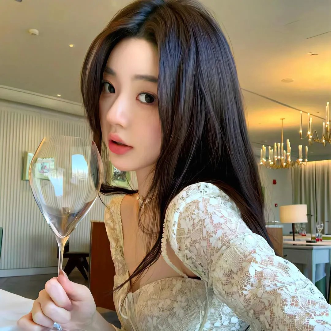毒蛇王后第二季封面
