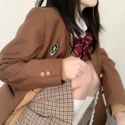 龙年警官封面